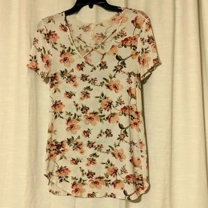 Lime n Chili Boutique Tee Floral Medium